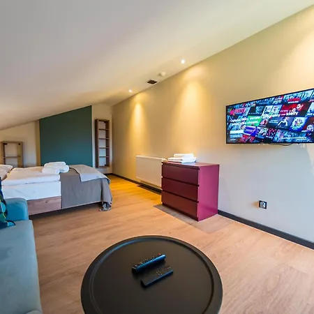 Dolina Skrzycznego Апарт-отель