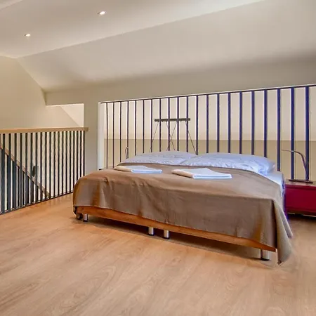 Dolina Skrzycznego Апарт-отель 4*